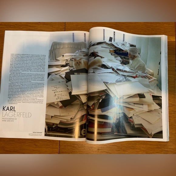 Vogue September Issue 2018 Featuring Beyoncé - Picture 5 of 6